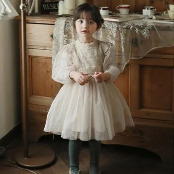 Детская одежда для девочек; Платье 2023; Осень; Клубничный Корейский Французский; Рукава-фонарики; Тонкая марля; Сплошной цвет; Милая принцесса